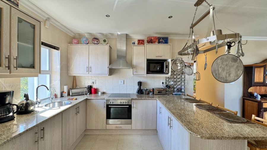 To Let 3 Bedroom Property for Rent in Fernwood Western Cape